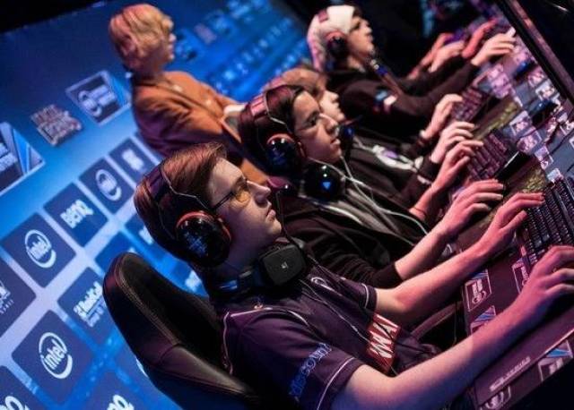 律性和责任 律性和责任