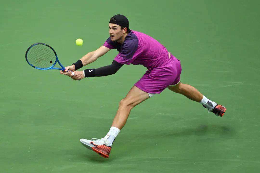 他们总是吃 他们总是吃